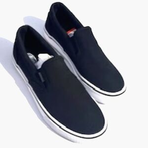 Canvas Lugz . Size: 9 . Slip-on Shoes . Sammy . Chaps . New in Box